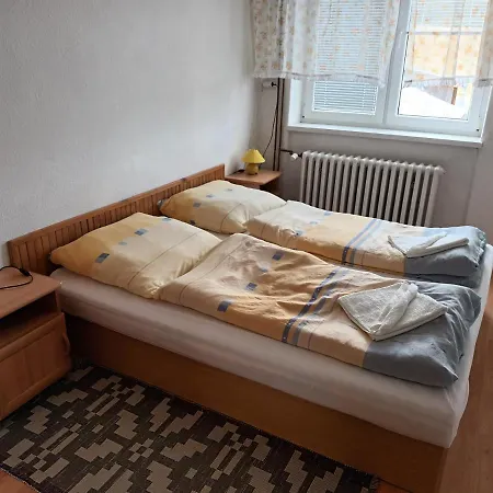 Lägenhet U Anny Štrba