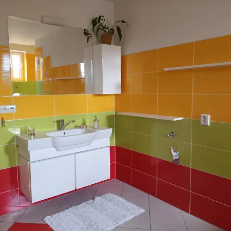 U Anny Апартаменты *